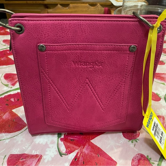 NWT Wrangler Pink Studded Crossbody Bag - Picture 4 of 8